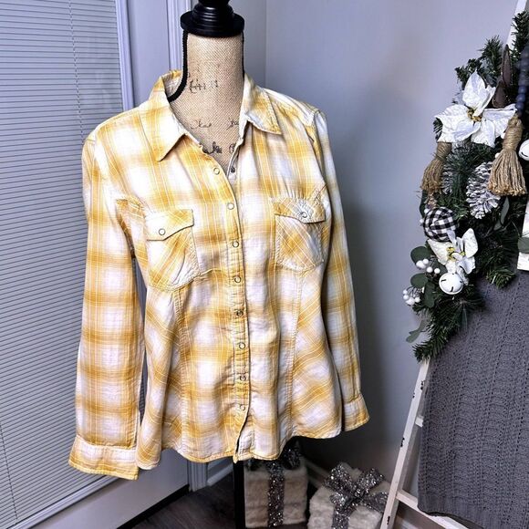 Style and Co Woman Size L Yellow Button Down Shirt - Picture 1 of 4